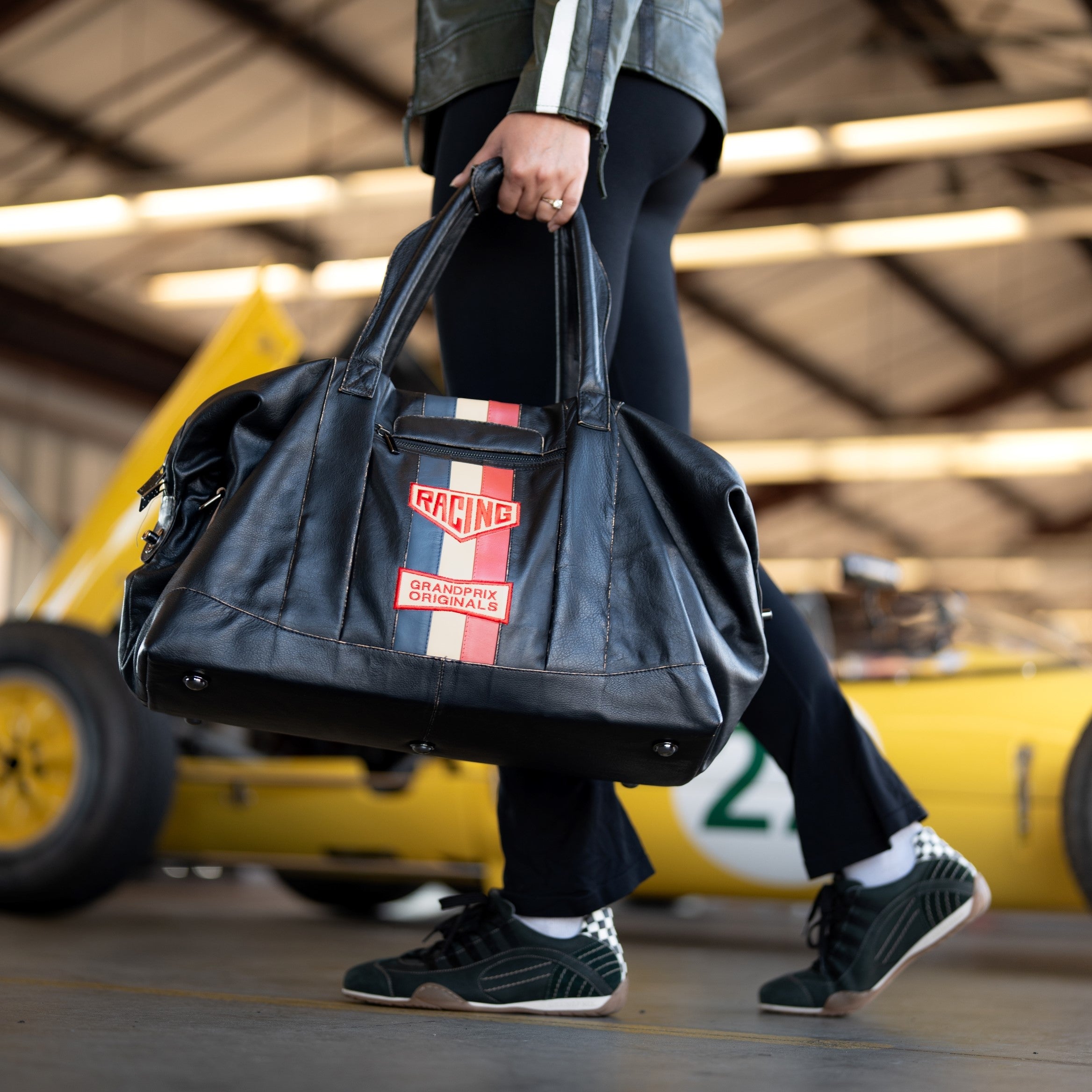 バッグ KLASICA CLASSIC DAFFLE BAG Vintage Leather Monza Duffel Bag – GrandPrix Originals USA